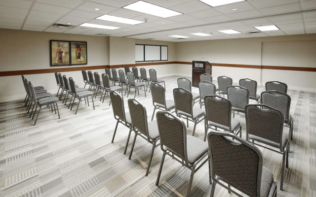 Best Western Plus Orangeville Inn & Suites