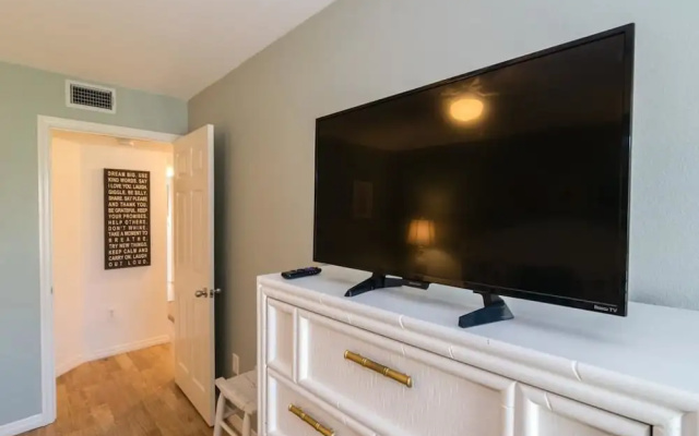 Cove at Sandy Pointe Unit 210