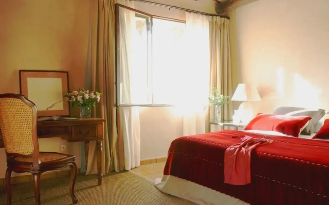 Mas Salvi Country Boutique Hotel