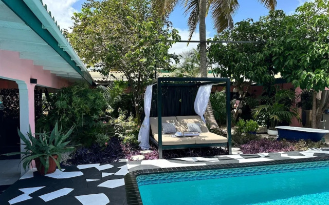 THUISHAVEN adults-only boutique resort