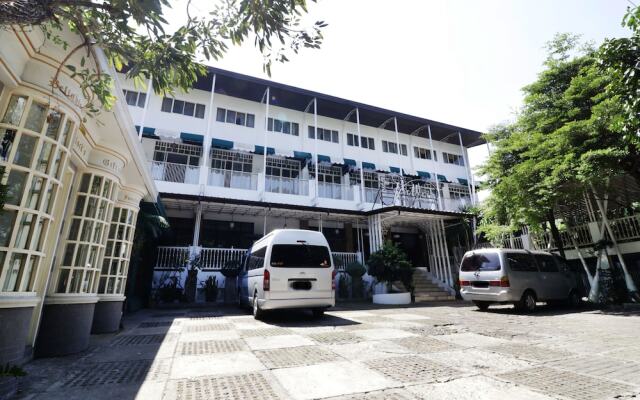 The Victoria Luxurious Guest House