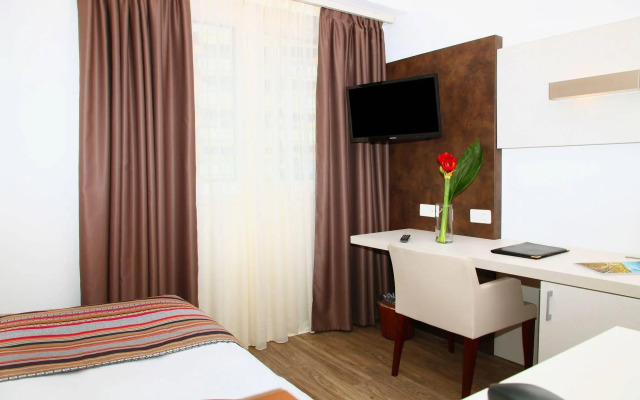 Hotel Colorado