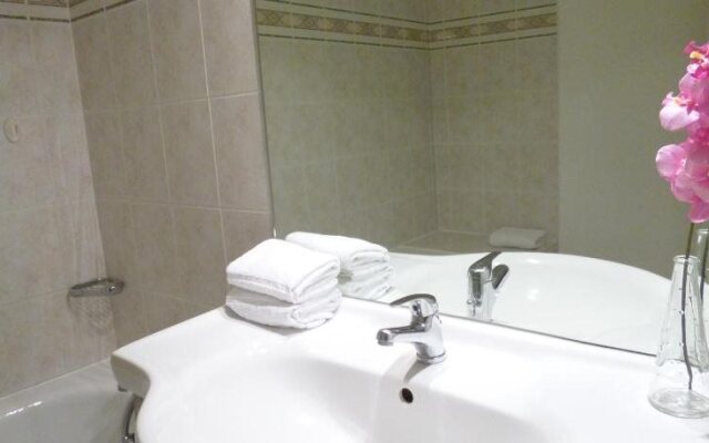 Appart'City AIX EN PROVENCE FUVEAU