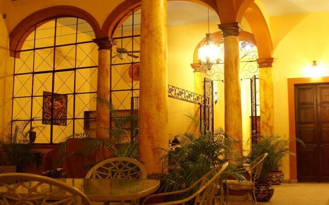Casa Alebrijes Hotel