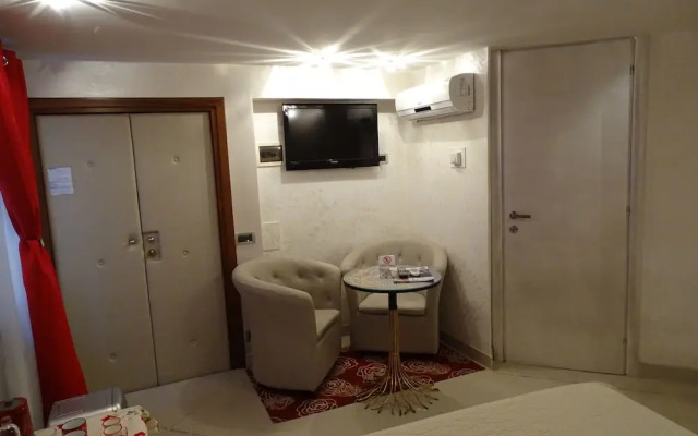 B&B Venezia In Suite & Apartments