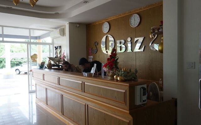 QBiz Hotel Kalasin