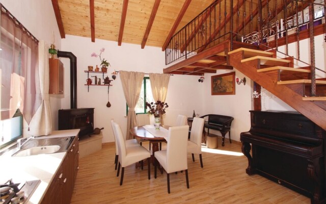 Nice Home in Smokvica With Wifi and 1 Bedrooms