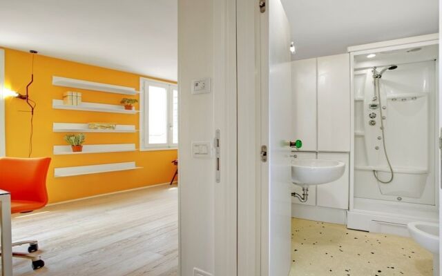 Rialto Bridge Penthouse with Terraces