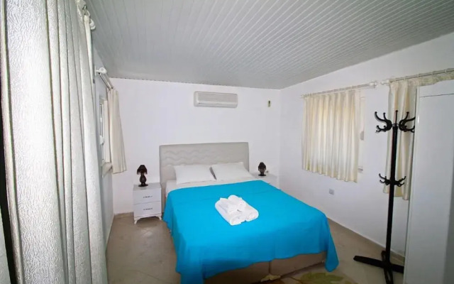 Gorgeous Villa With Private Pool in Antalya