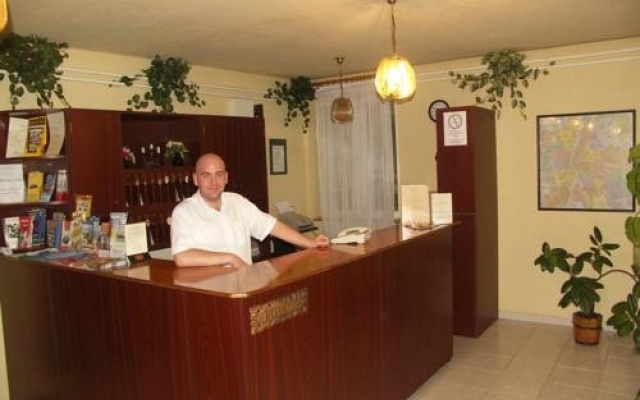 Carmen Pension