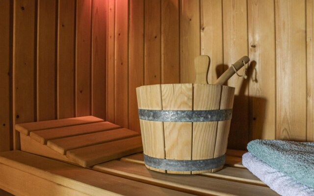 Stunning Home in Kamperland With 4 Bedrooms, Sauna and Wifi