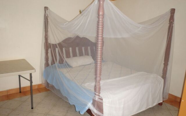 Shield Park Villa Hotel