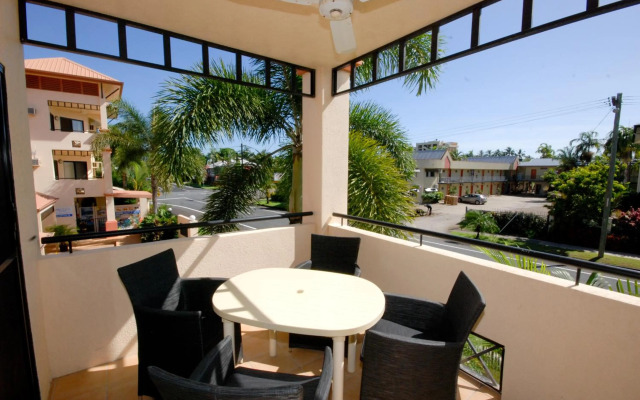 City Plaza Apartments