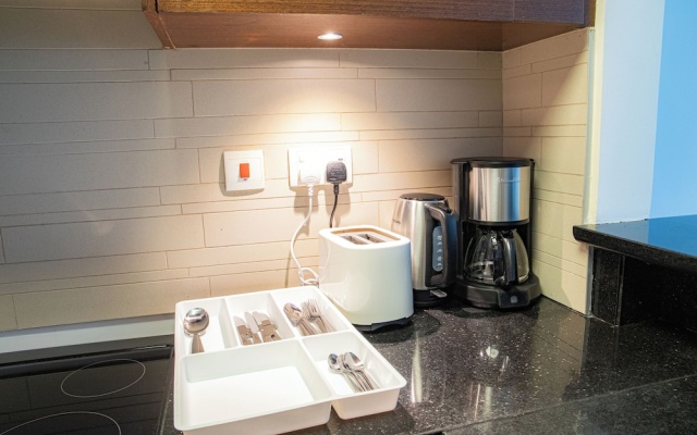 Bloomfields Fantastic 1BR in Gate Tower