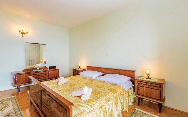 Nice Home in Lovran With Wifi and 2 Bedrooms