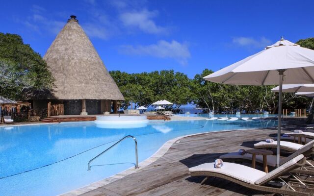 Sheraton New Caledonia Deva Spa & Golf Resort