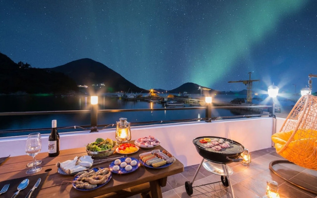 Beach Scenery Pension