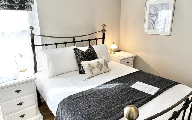 Devon House Guest House