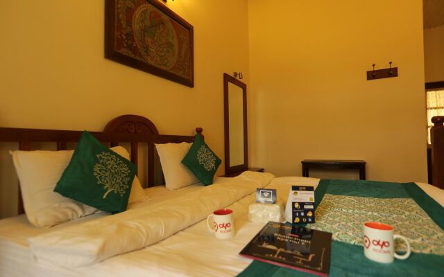 OYO Premium Heritage Stays Charing Cross