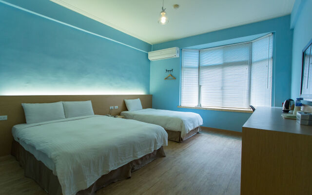 Young Motel