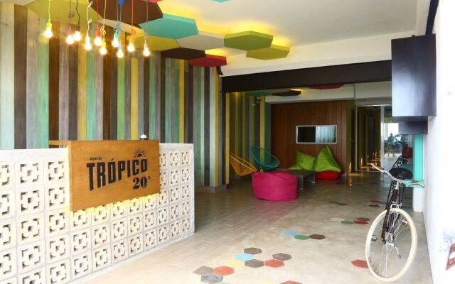 Hostel Tropico 20º OceanFront