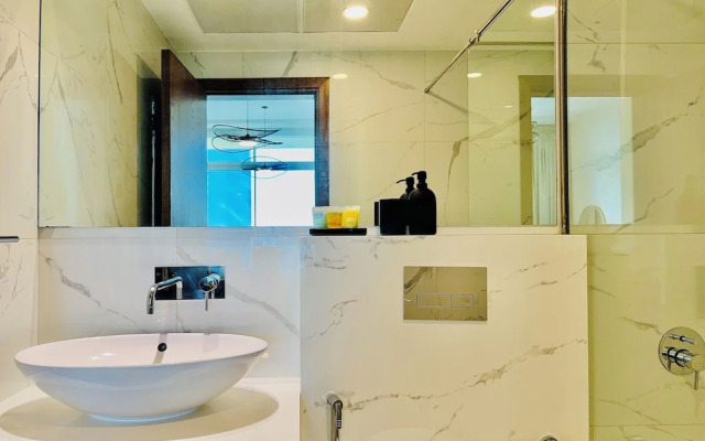 Venduras -Bright Studio Hameni Tower JVC