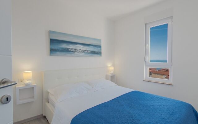 Ivan - sea View - A3