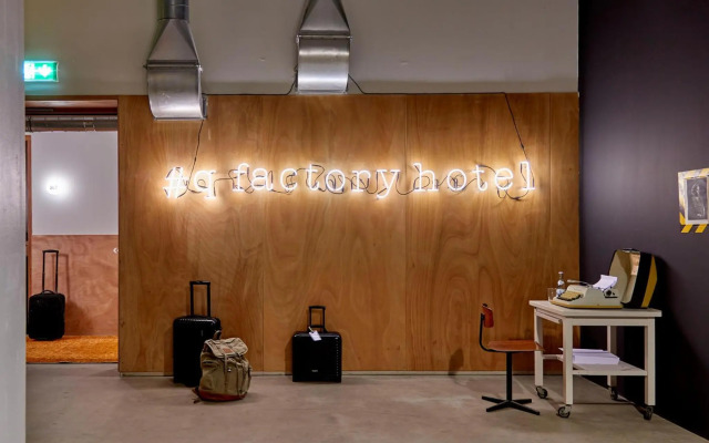 Q-Factory Hotel