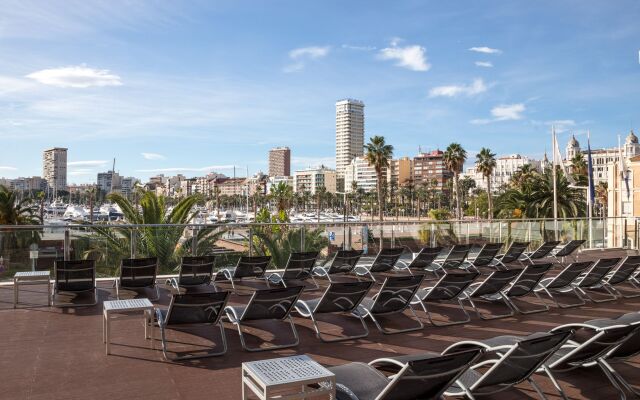 The Level at Melia Alicante - Adults Only