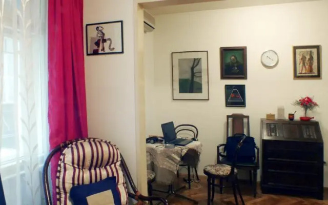 Apartment Miros Place