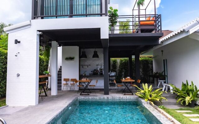 The Seaton House Phuket