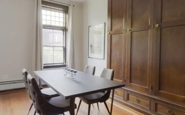 Stunning Back Bay Suites by Sonder