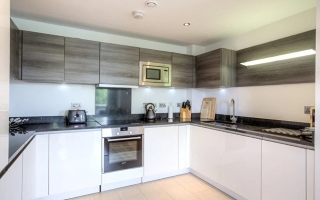 Eson2 - Bonchurch Mansion