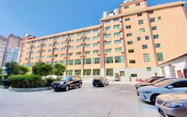 Tianlong Hotel (Lufeng South Railway Station Jinshan Ancient Town Branch)