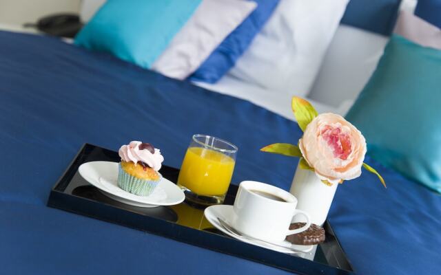 Blue Sky on Nevsky Hotel