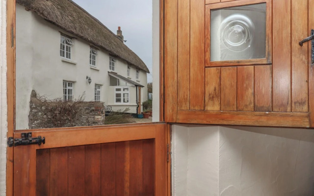 Cherryblossom Cottage