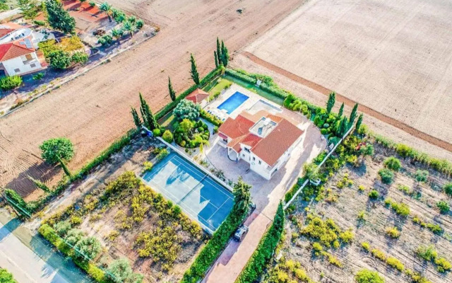 Villa Theo