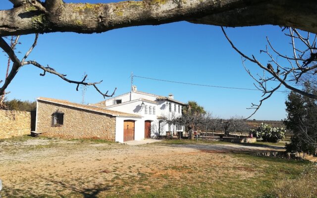 Villa with 3 Bedrooms in Juncosa - Vall D'Alba, with Wonderful Mountain View, Private Pool, Terrace - 25 Km From the Beach