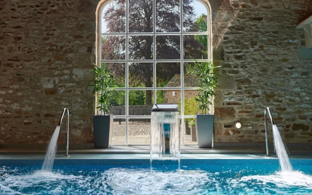 The Devonshire Arms Country House Hotel & Spa