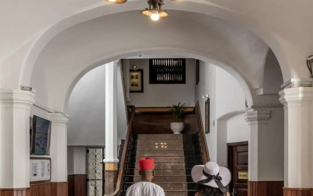 Sentrim Castle Royal Hotel