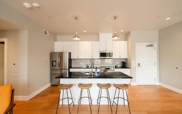 Western 1924 Luxury Lofts