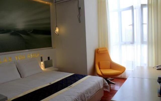 Shuizhen Art Hotel