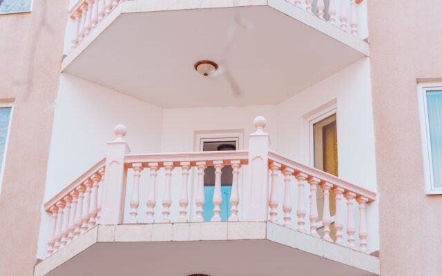 Mihail Hotel