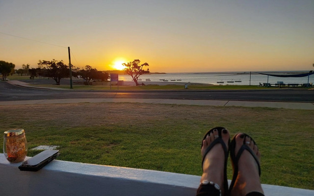 Waterfront Apartment 2 - Kalbarri WA