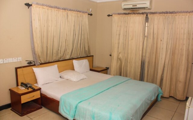 Martinos Hotel