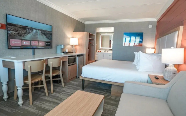 Spray Beach Oceanfront Hotel