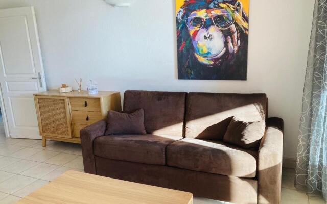 Appartement VAIANA avec piscine en bord de mer