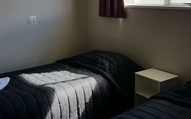 High Country Motel and Backpackers