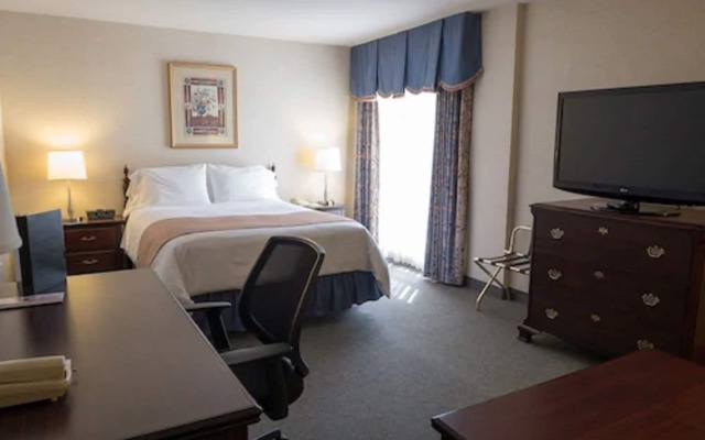 The Roehampton Hotel