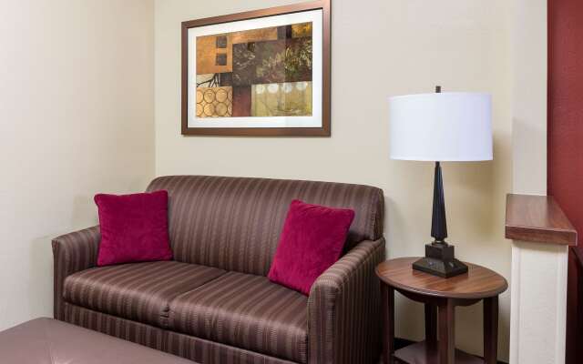 Hampton Inn Shawnee